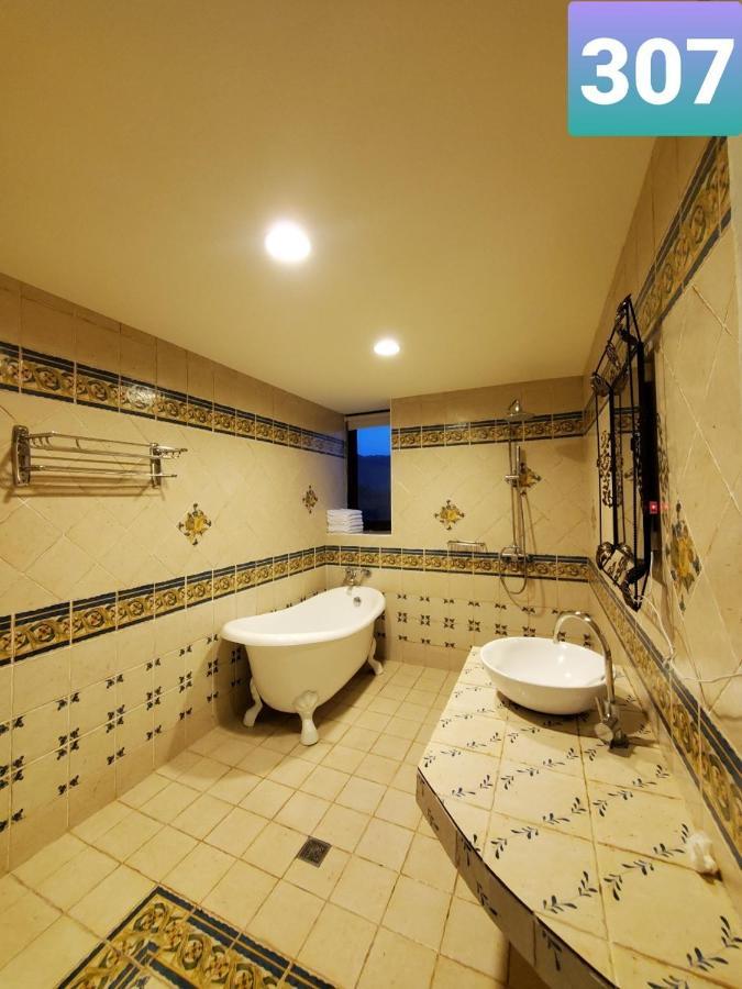 E-Ping Castle Hotel Nanwan Zewnętrze zdjęcie